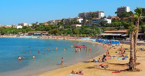 plage-mourillon-toulon